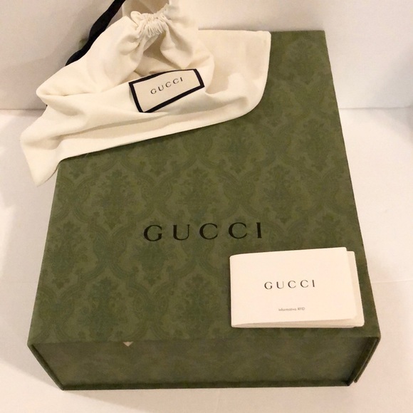 Gucci Bag - Picture 3 of 16